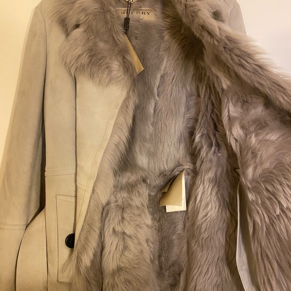 Burberry shearling jacket with collar - Picture 5 of 9